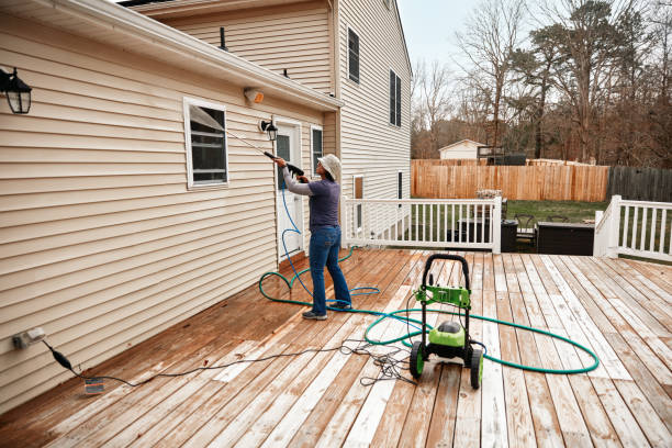 Best Deck Cleaning Services  in Hurt, VA