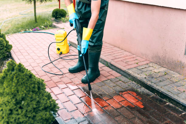 Best Roof Power Washing Services  in Hurt, VA